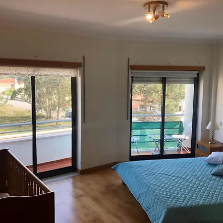 Boa Onda Apartamento Foz Do Arelho Lejlighed *